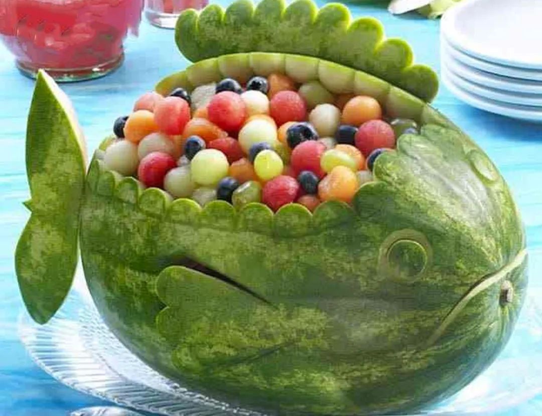 玉环头闻丨西瓜免费吃！免费送！吾悦这是什么惊天福利