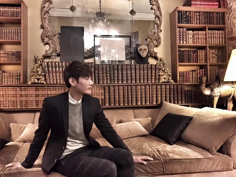 都说男人就是要大包，布耀廉到底谁大包