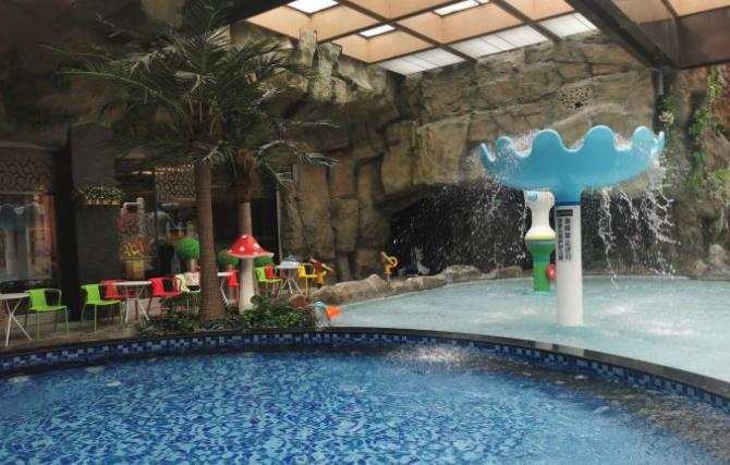 金秋泡汤正当时，这才是舒坦