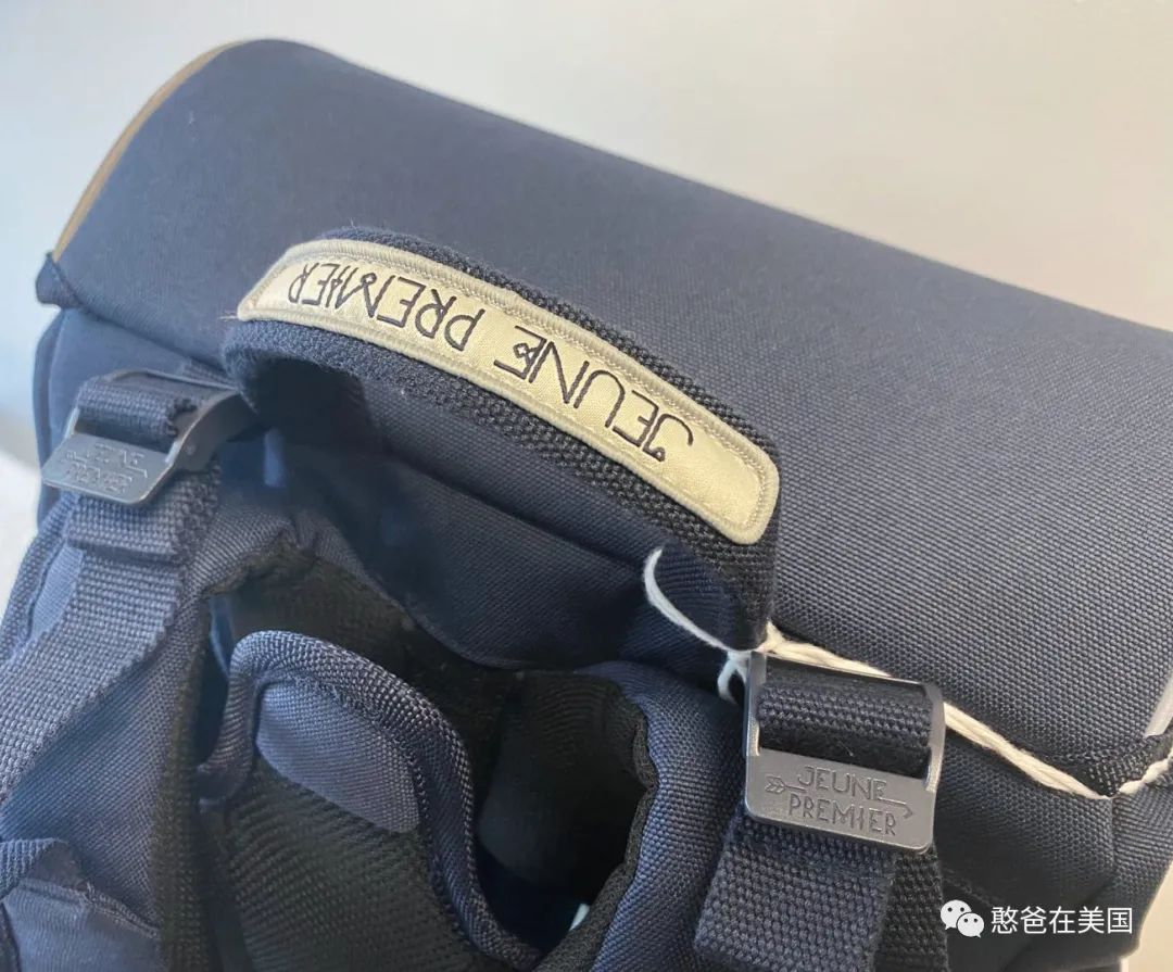 开抢：为了给娃选个好书包，真是费了老大的劲