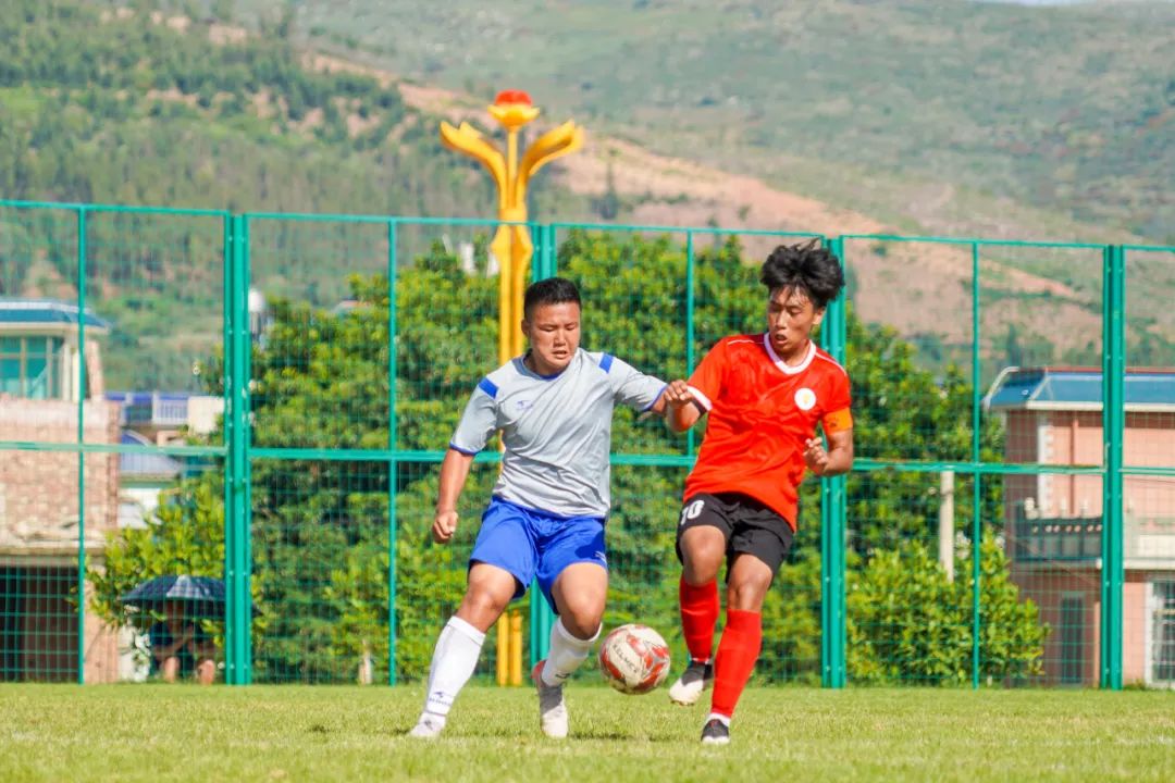 开远：逆境中全力以赴这群少年虽败犹荣