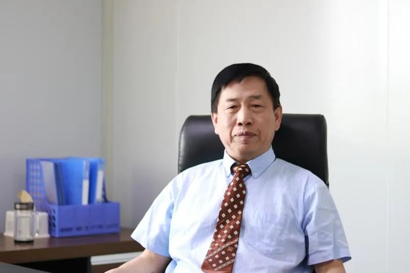 采访李院士视频,李陶博士研究团队