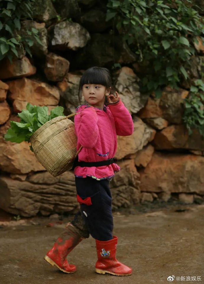 美少女健身最火视频,健身女孩热搜