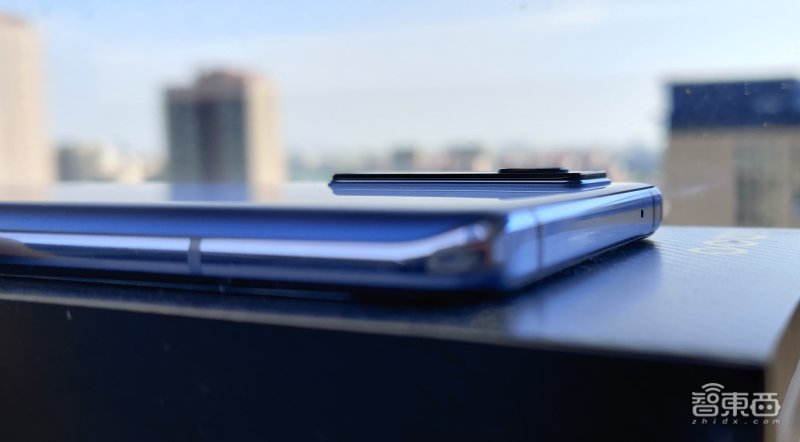 iqoo5电竞版和活力版的区别,iqoo5评测打造一流电竞级体验