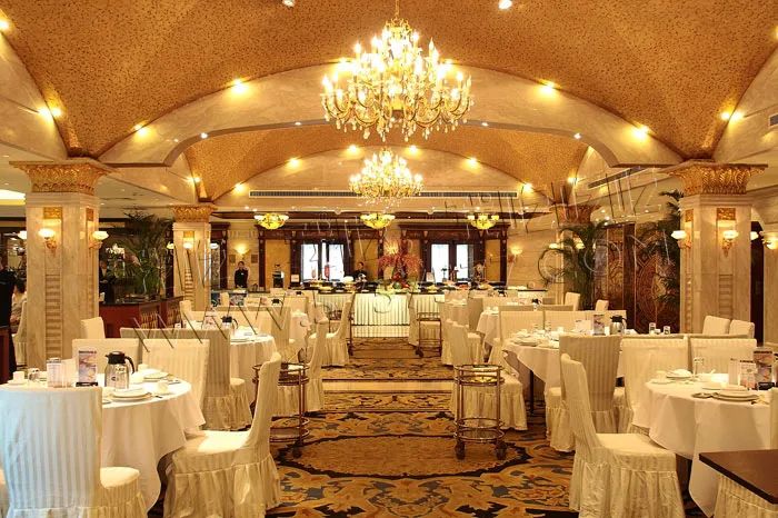 @老师们!鄂尔多斯这些商家暖心促销送礼包