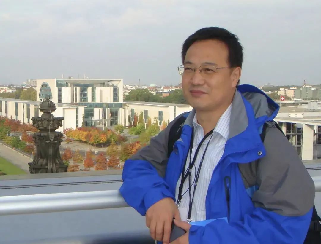 BNU弘文励教三十载，致敬身边的“四有”好老师！