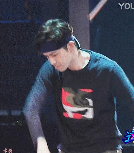 四位队长谁最懂街舞,街舞第三季总决赛4位队长跳舞