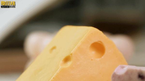 这个秋日「美心」开挂了！10款新品不出门也能吃