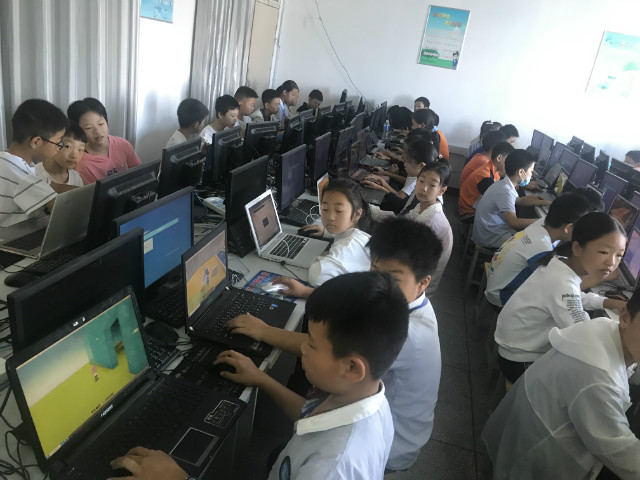 山水小学开展社团活动,小学大型社团活动