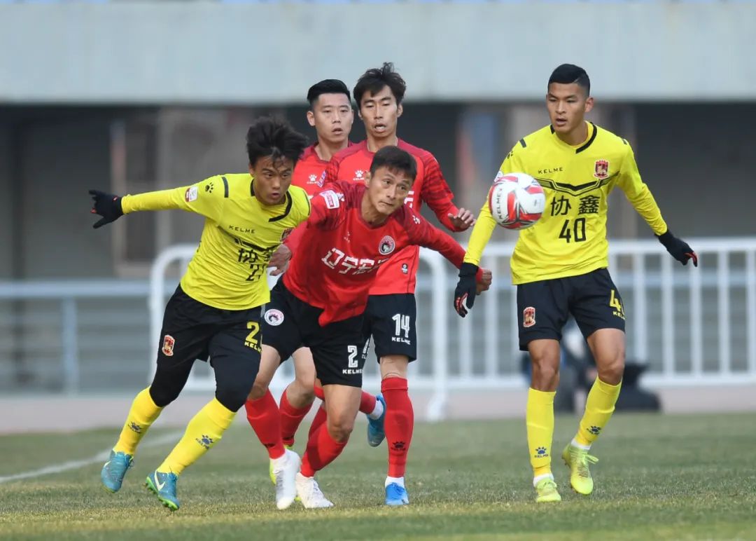 足球队坍塌事故,中国足球塌方