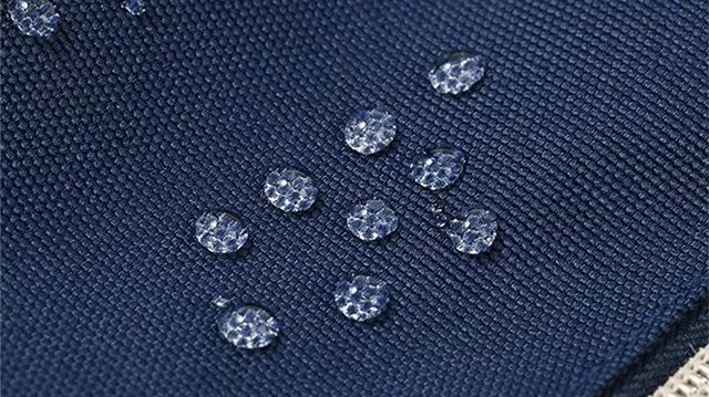 谁背火了三条杠包包,谁背了最新款的名牌包包