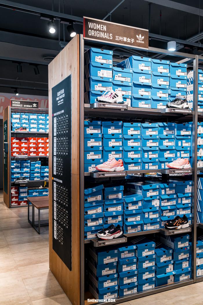 look千盛购物广场店,look百万车