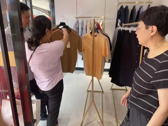 奉化吃喝游玩一条街,奉化值得逛的街