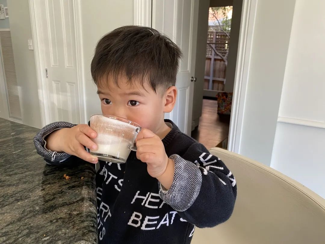 纯钛水杯与304水杯优缺点,儿童水杯优点