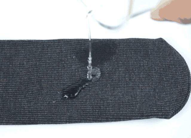 踩在脚下的暖宝宝？穿上1秒暖5℃的雪地袜，循环锁温，透气不臭脚