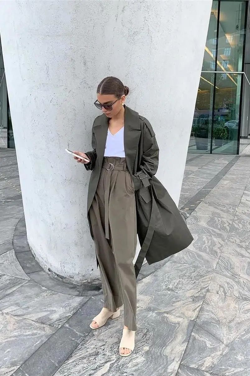 三款很有质感的风衣,今年最火的6款时髦风衣