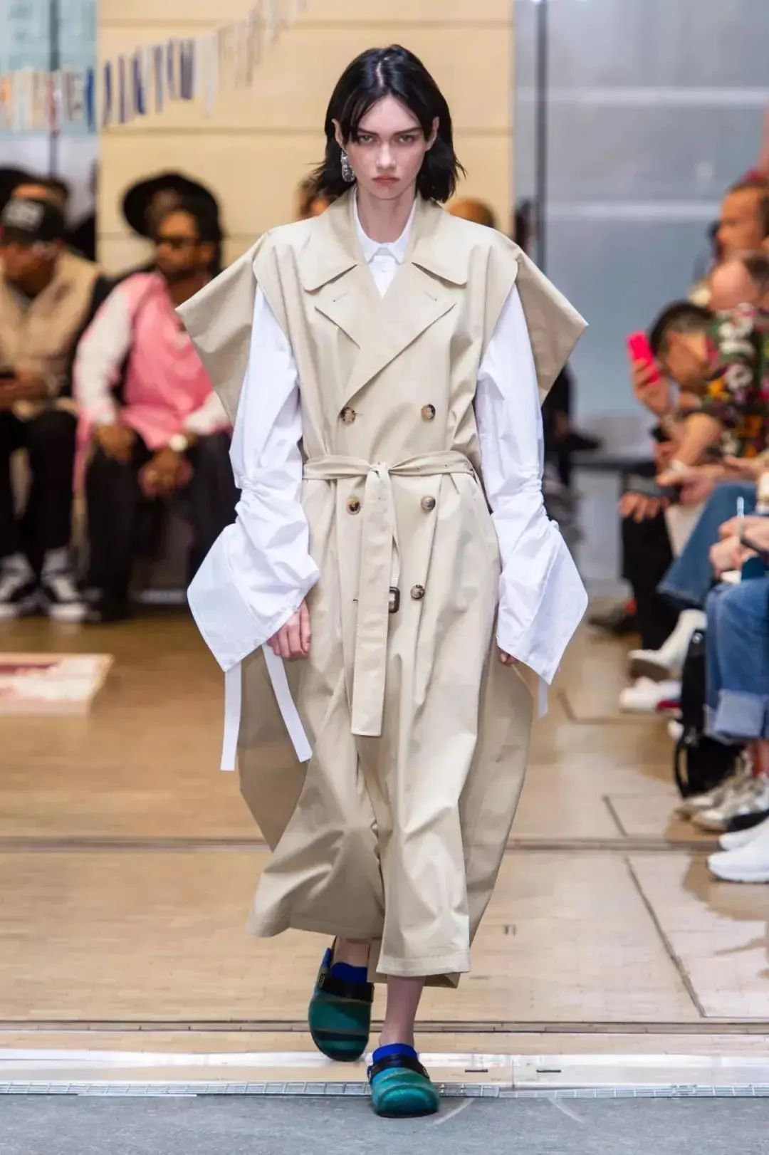 三款很有质感的风衣,今年最火的6款时髦风衣