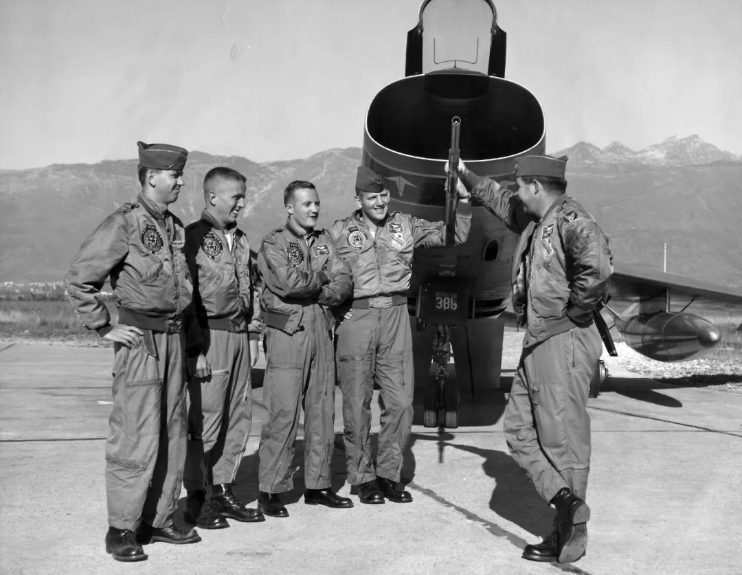 ma1鍜宎lpha,alphaindustries鍝佺墝