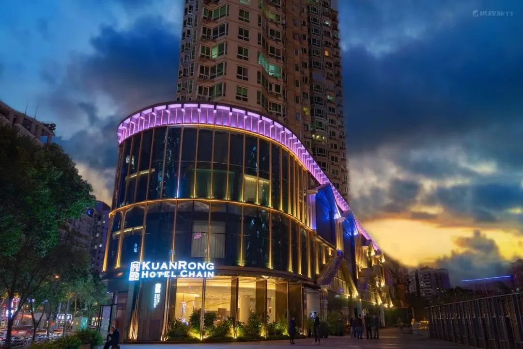 成都这个地方时尚又潮流,时尚成都潮流