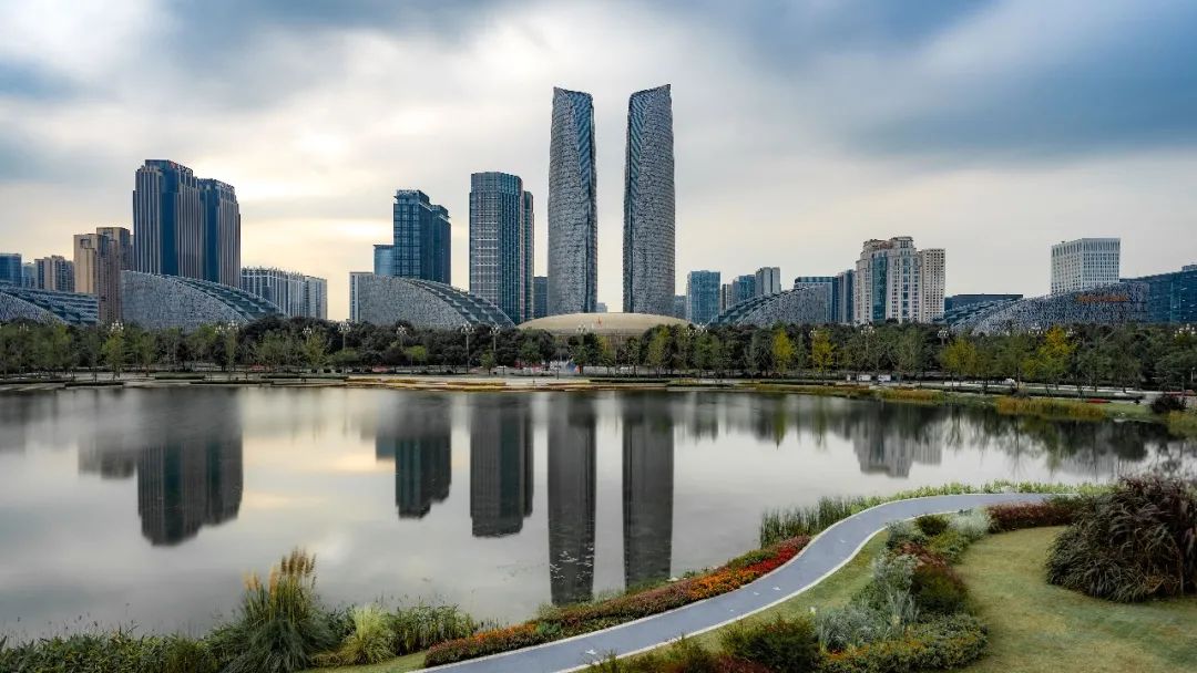 成都这个地方时尚又潮流,时尚成都潮流