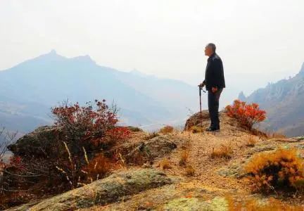 重阳关爱老人暖人心,重阳节陪伴是最好的孝心