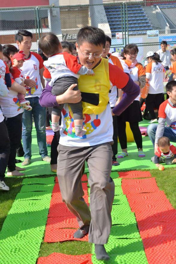 老城街道开展趣味运动会,孔家庄街道趣味运动会