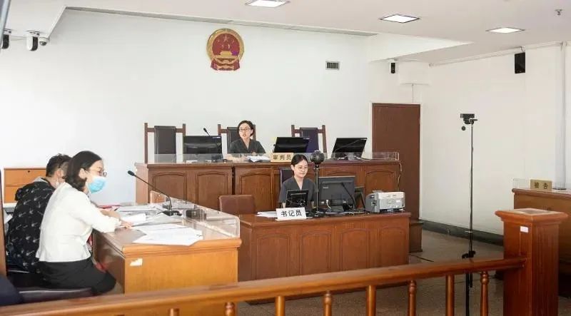 东*姑北**娘3个月学会上海话,审判中好几次“差点哭出声”