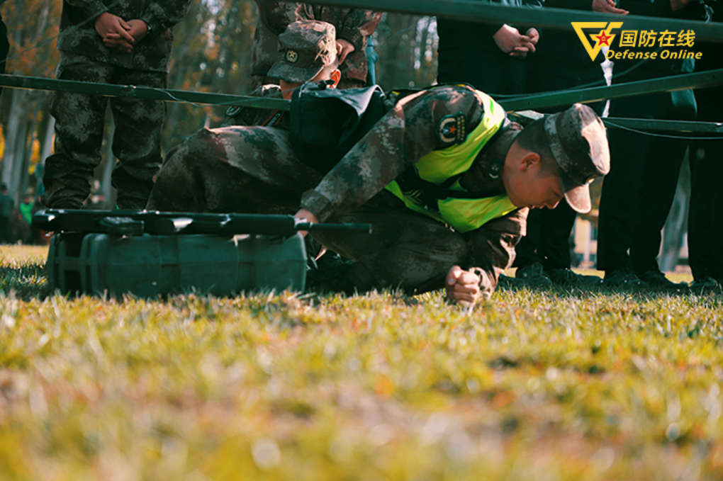 解放军战略支援部队视频,超燃现场军体运动会火热开战
