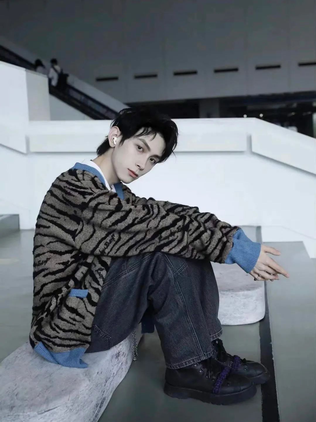 秋冬新款针织开衫女百搭撞色,秋冬必买的基础款针织开衫