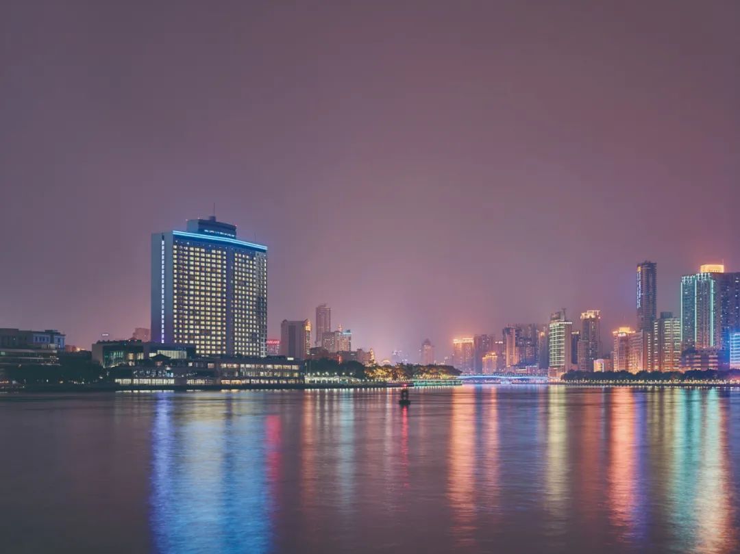 白天鹅宾馆套票,白天鹅宾馆哪里预订最实惠