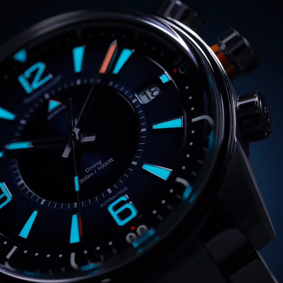 戴最亮的表，成为夜晚最靓的仔