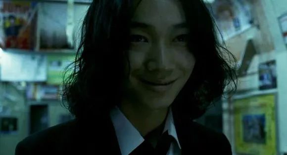 日本变态专业户，最近爱演BL