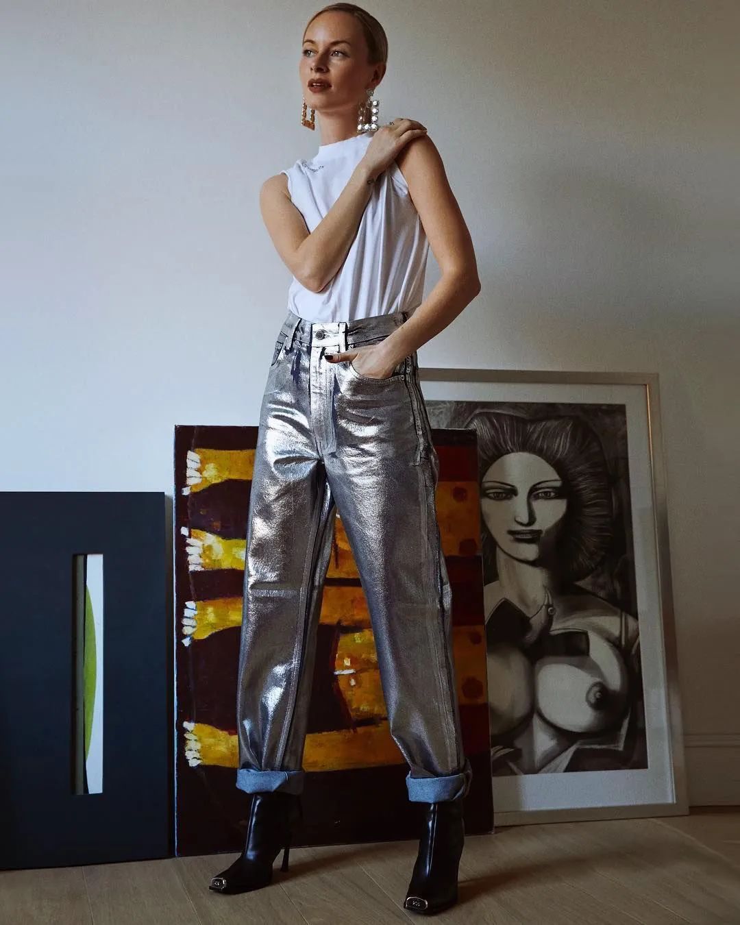 金属风单品,金属感银色和白色