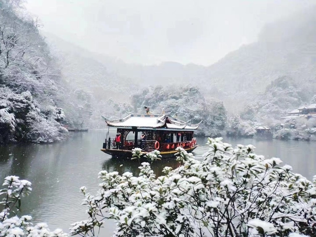 青城山什么时候去有雪,太美了难得一见的雪景
