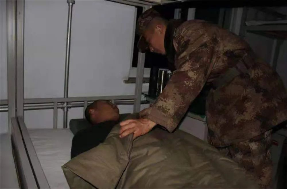 70年代部队生活视频,中俄边境部队真实生活