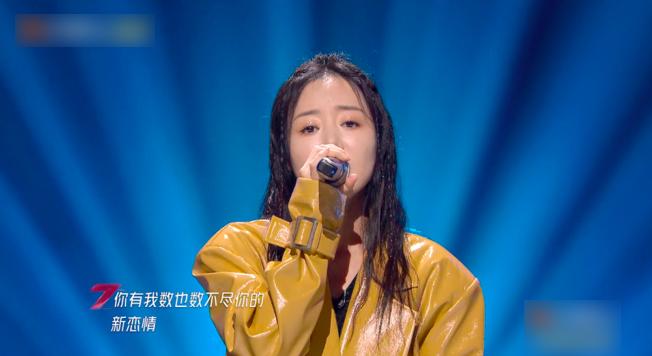 安又琪是哪届超女冠军,安又琪是第一届的超女冠军