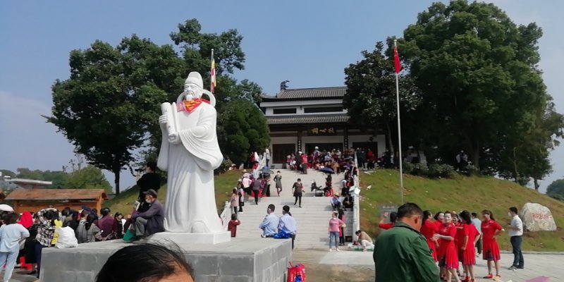 彭泽黄岭乡新春村,新春走基层英山