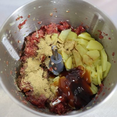 年夜饭肉圆菜家常做法,年夜菜炸肉