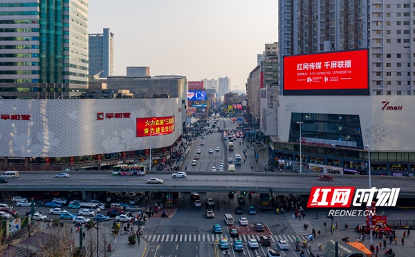 长沙户外led屏效果,湖南led户外透明屏