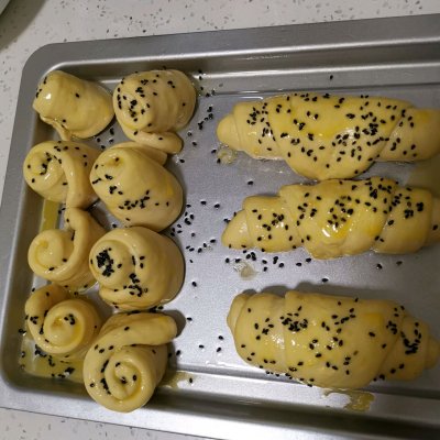 家庭版蜂蜜小面包,家庭版蜂蜜脆底小面包