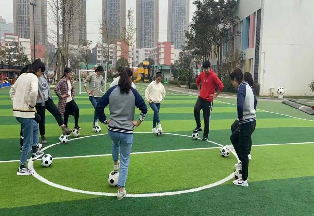 足球从娃娃抓起,足球从娃娃抓起完整版