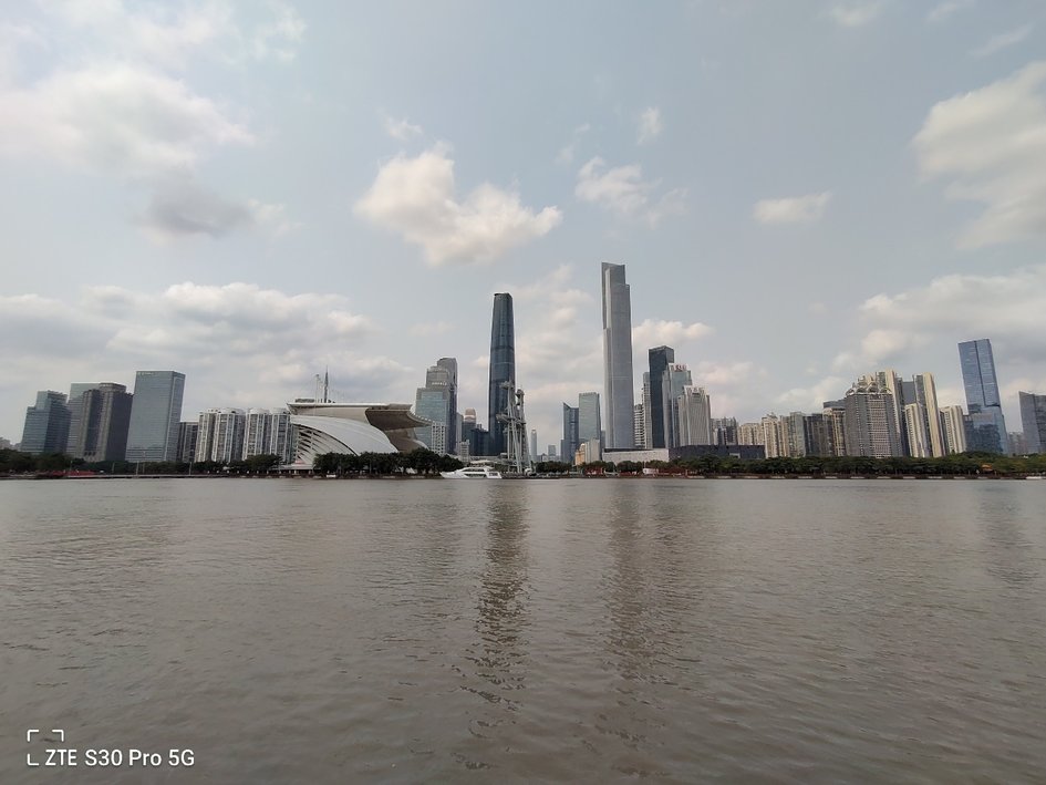 中兴s30pro评测颜值与性能共存,中兴s30pro对比红米note9a哪个质量好