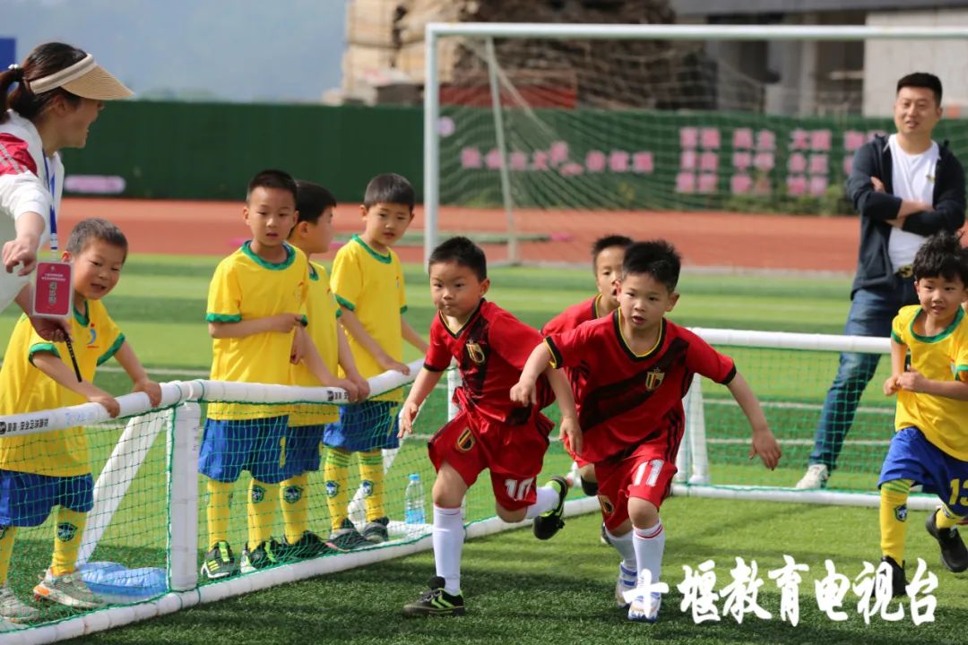 四月青年运动会,四月田径运动会