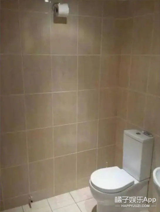 真设计鬼才!帽子是抽纸盒鞋子是充电宝,这确定不是给人添堵的?