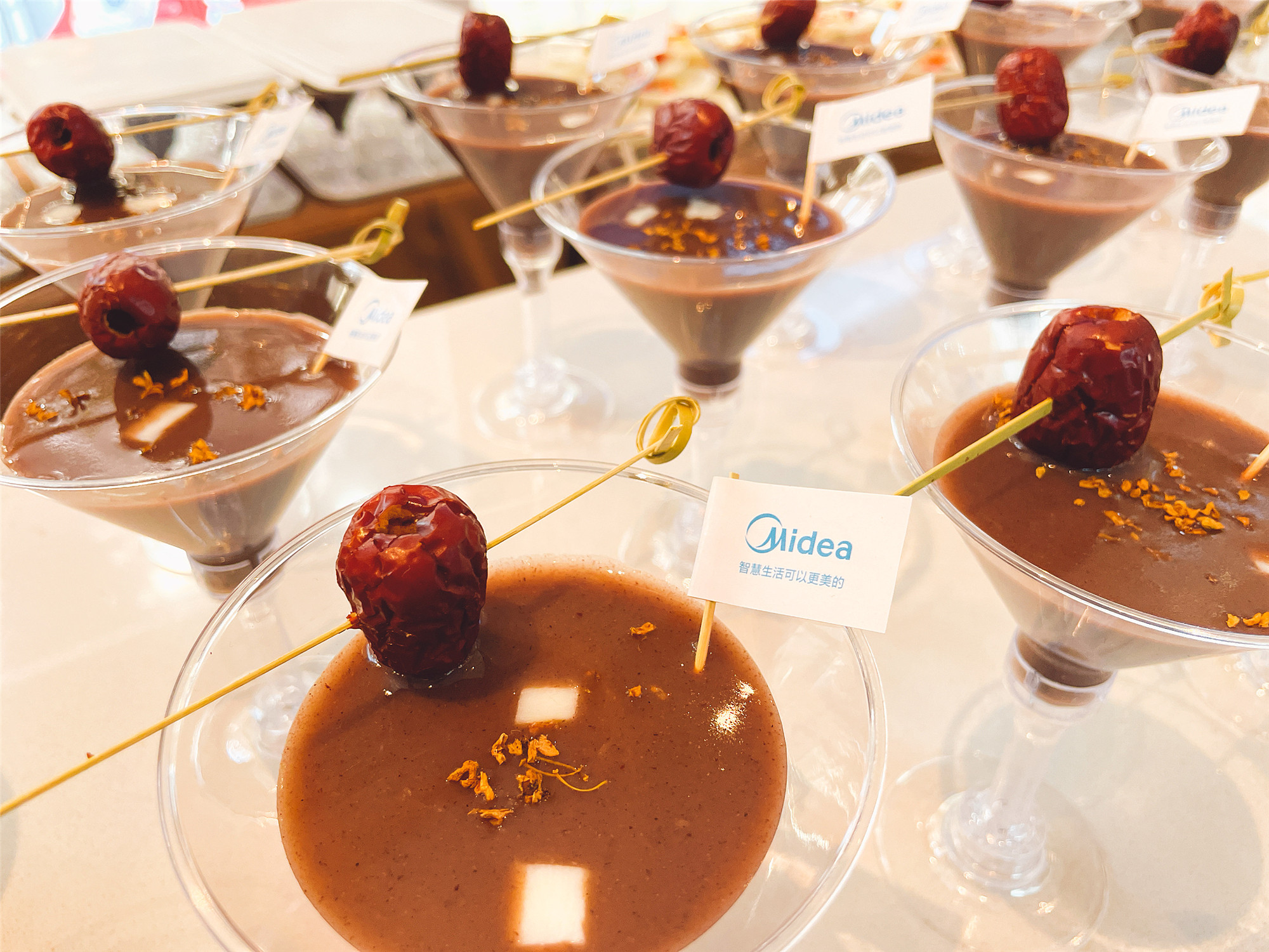 美的智慧小电超级体验店,美的小电器体验店