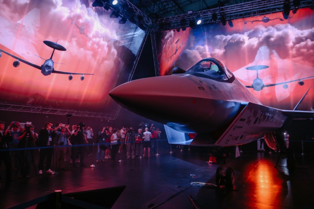 瞄准国际市场俄罗斯推出“白菜价”新型五代战机