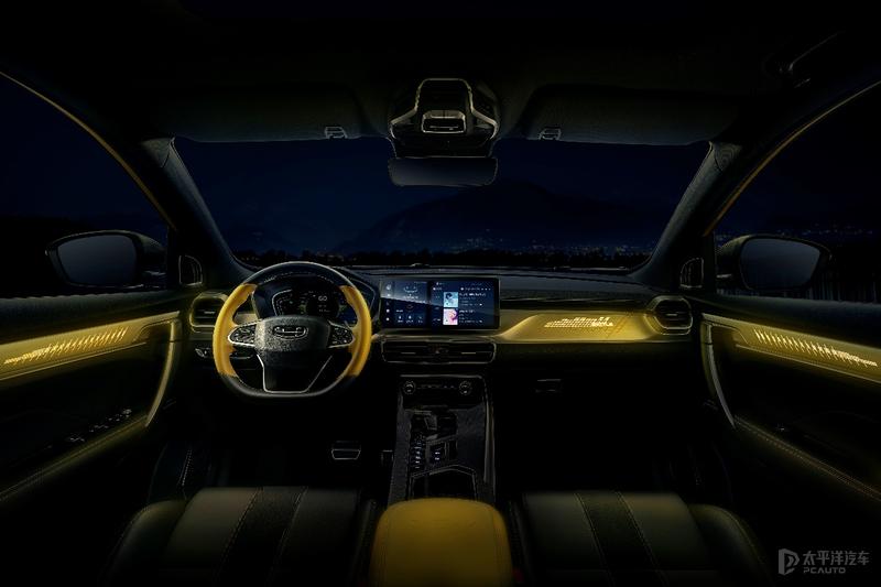 新款起亚嘉华实车曝光,2022丰田皇冠陆放豪华版图片