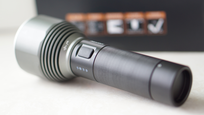 纳拓户外强光手电价格,纳拓户外强光手电筒耐用程度