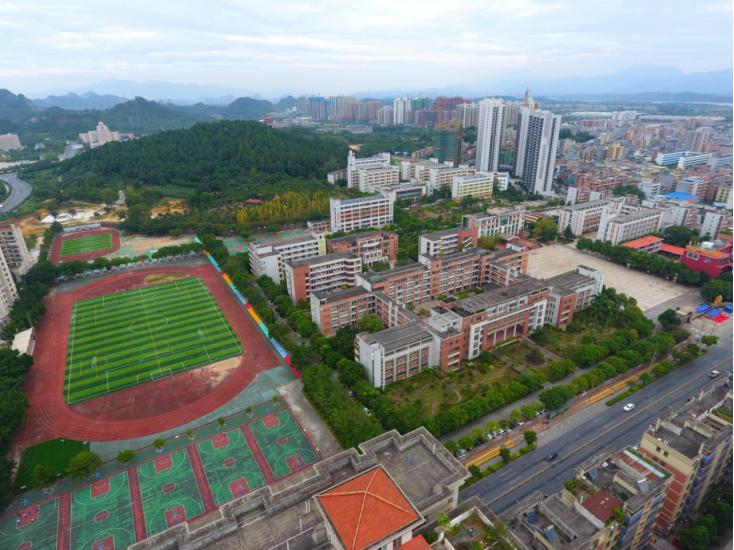 文明校园传扬时代正能量,文明校园创建人人有责