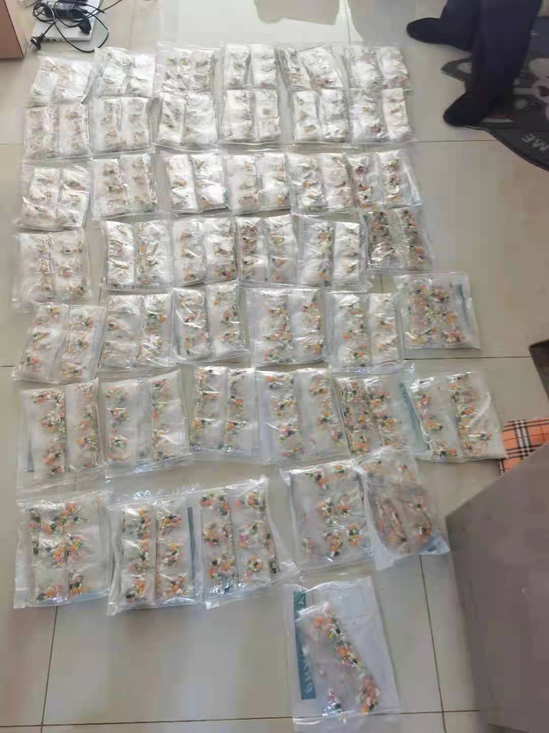 韩国代购减肥药被抓了会怎么处理,韩国减肥药含毒品成分判多久